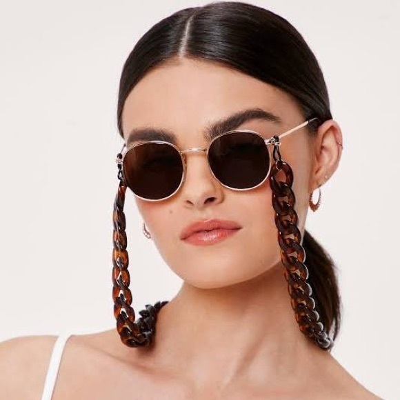 Chunky sunglass Acrylic Chain (bundle of 2) - Picture 6 of 6